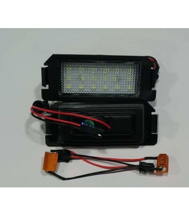COPPIA PLAFONIERA TARGA LED NO ERRORE HYUNDAI i20