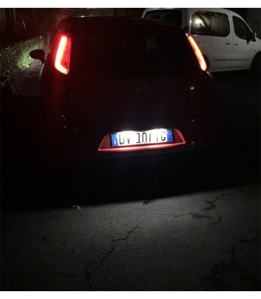 COPPIA PLAFONIERA TARGA LED NO ERRORE ALFA MITO GIULIETTA 147 FIAT BRAVO GRANDE PUNTO EVO