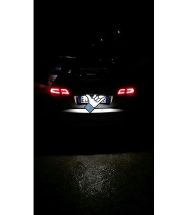 COPPIA PLAFONIERA TARGA LED NO ERRORE AUDI Q5 A1 A4 A5 S5 PASSAT