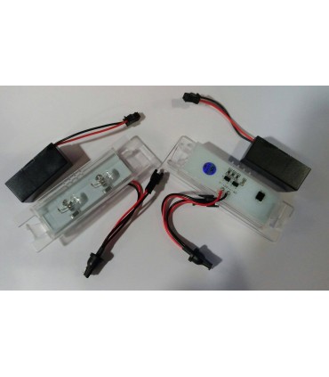 COPPIA PLAFONIERA TARGA LED NO ERRORE OPEL ZAFIRA B ASTRA H CORSA D INS